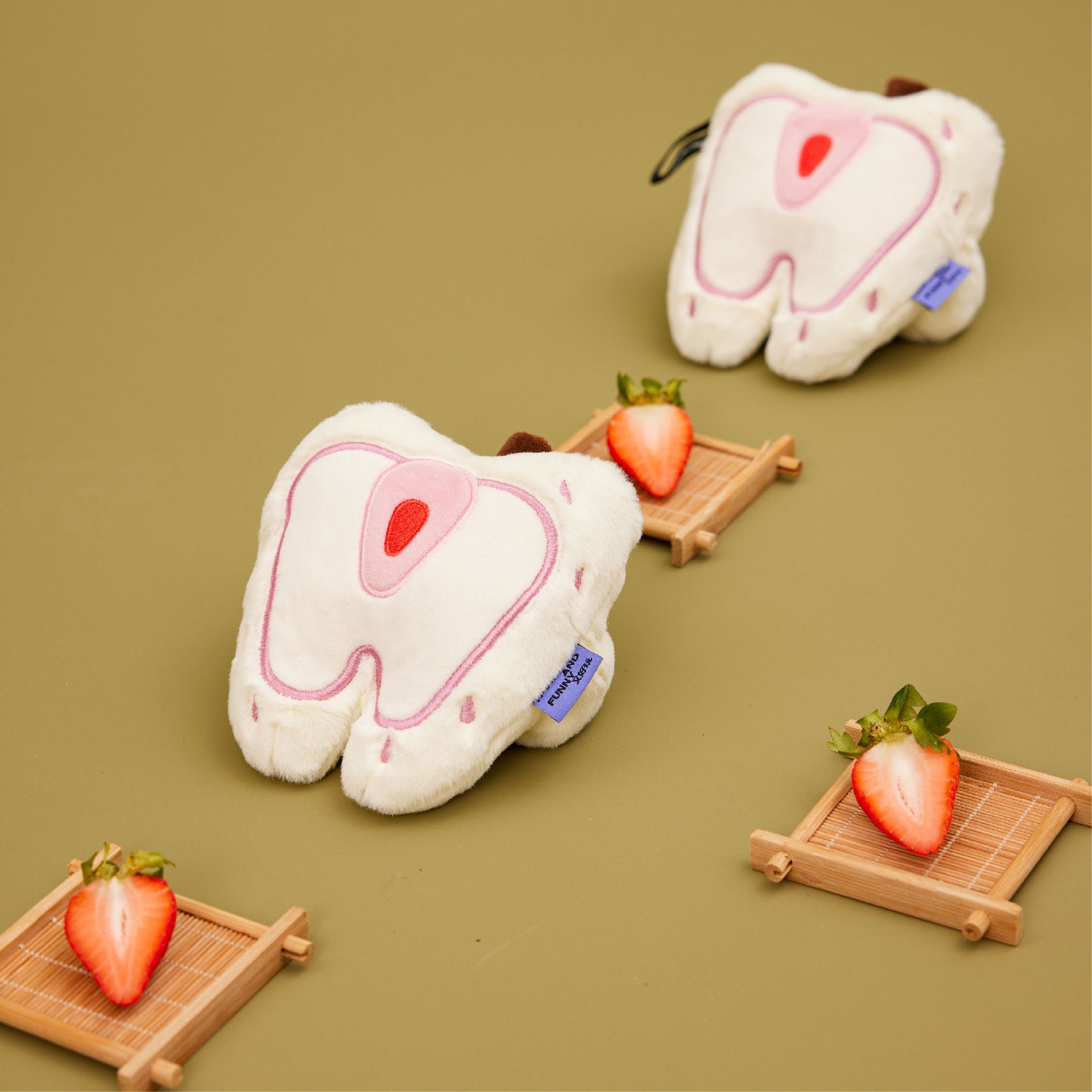 LOGALOGA Yaya Pistachio Series Fruity Joy Plush