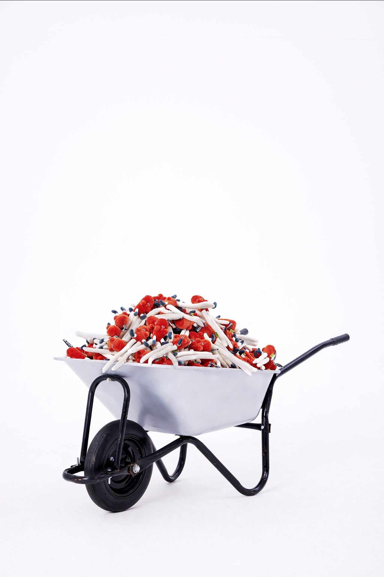 LOGLOGA – Roll-Up Chopsticks Plush keychain