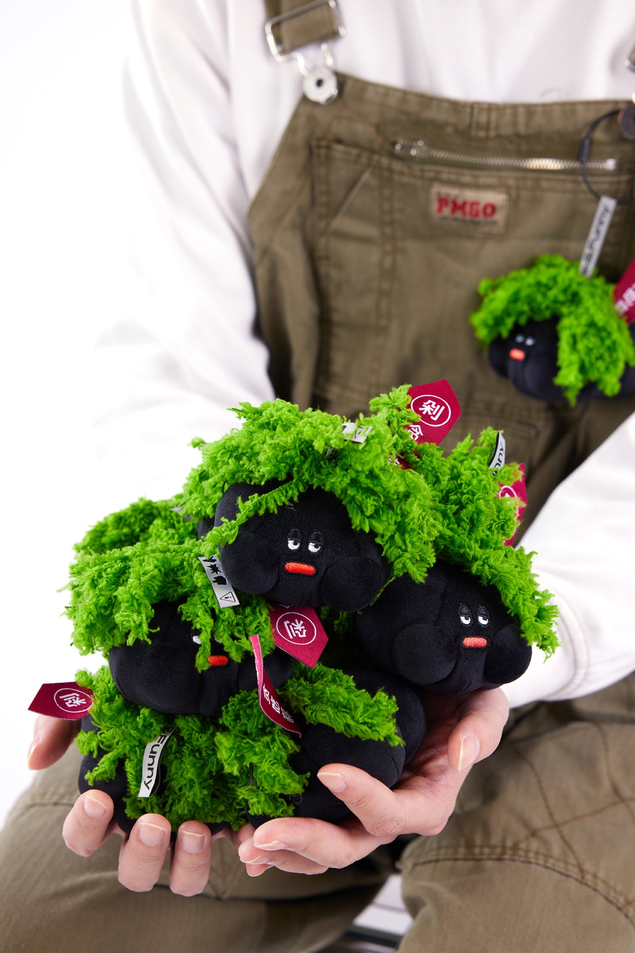 LOGALOGA Greedy garlic Plush