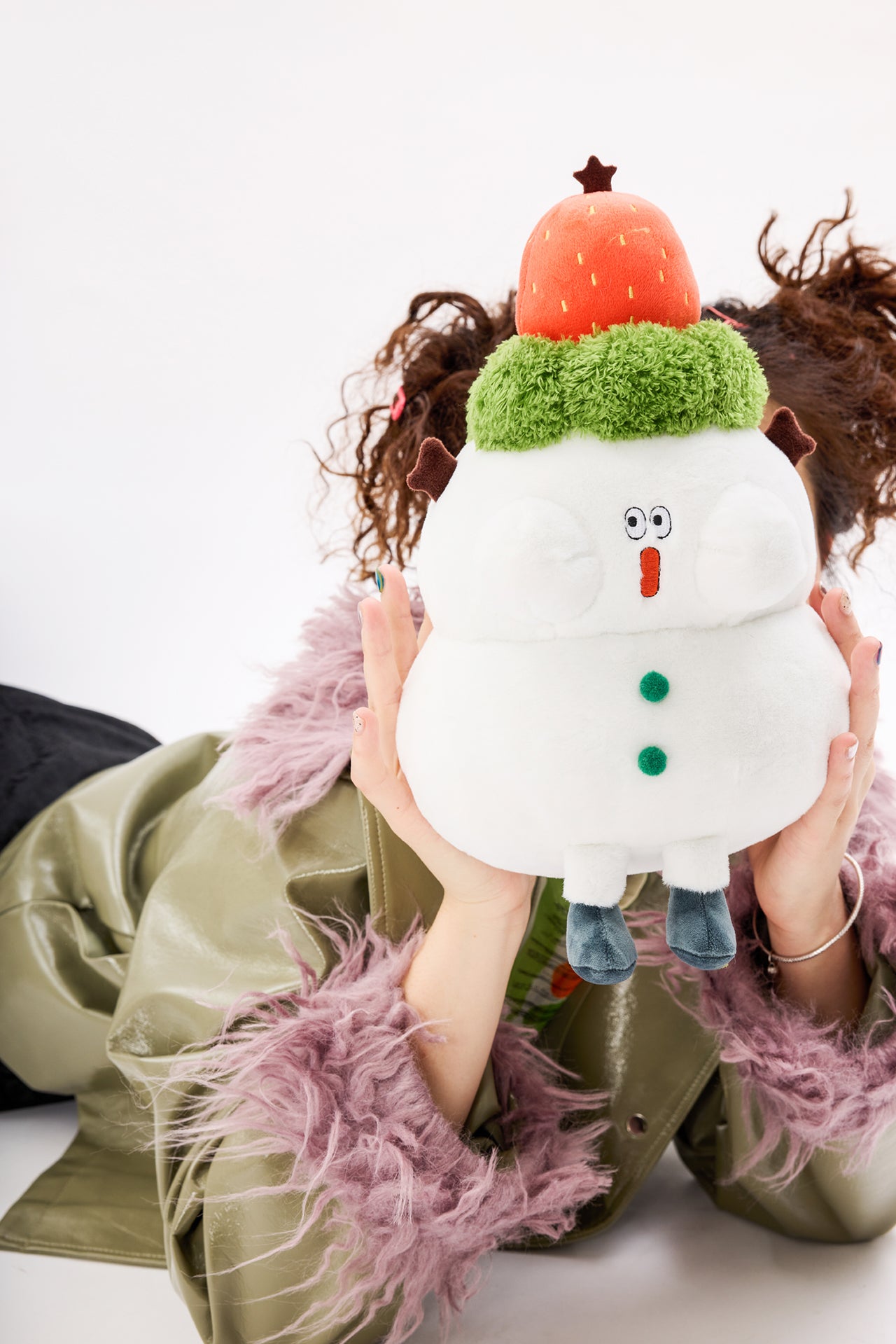 LOGLOGA Pandy Snowman Plush