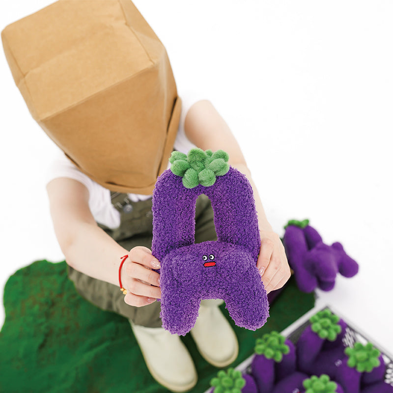 LOGALOGA Eggplant (Mobile Phone Holder) Plush