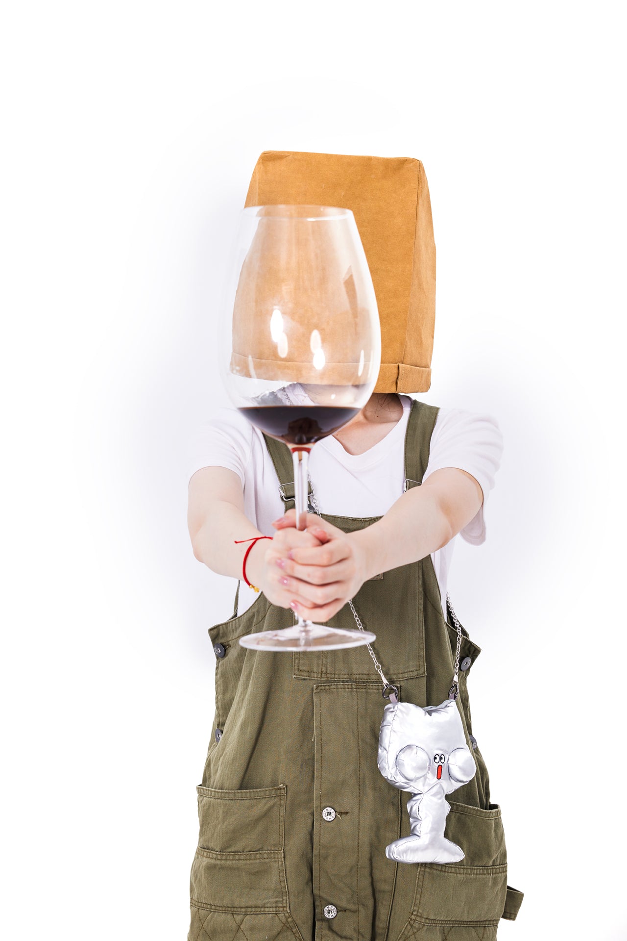 LOGLOGA – Sliver Wine Glass Earphone Case
