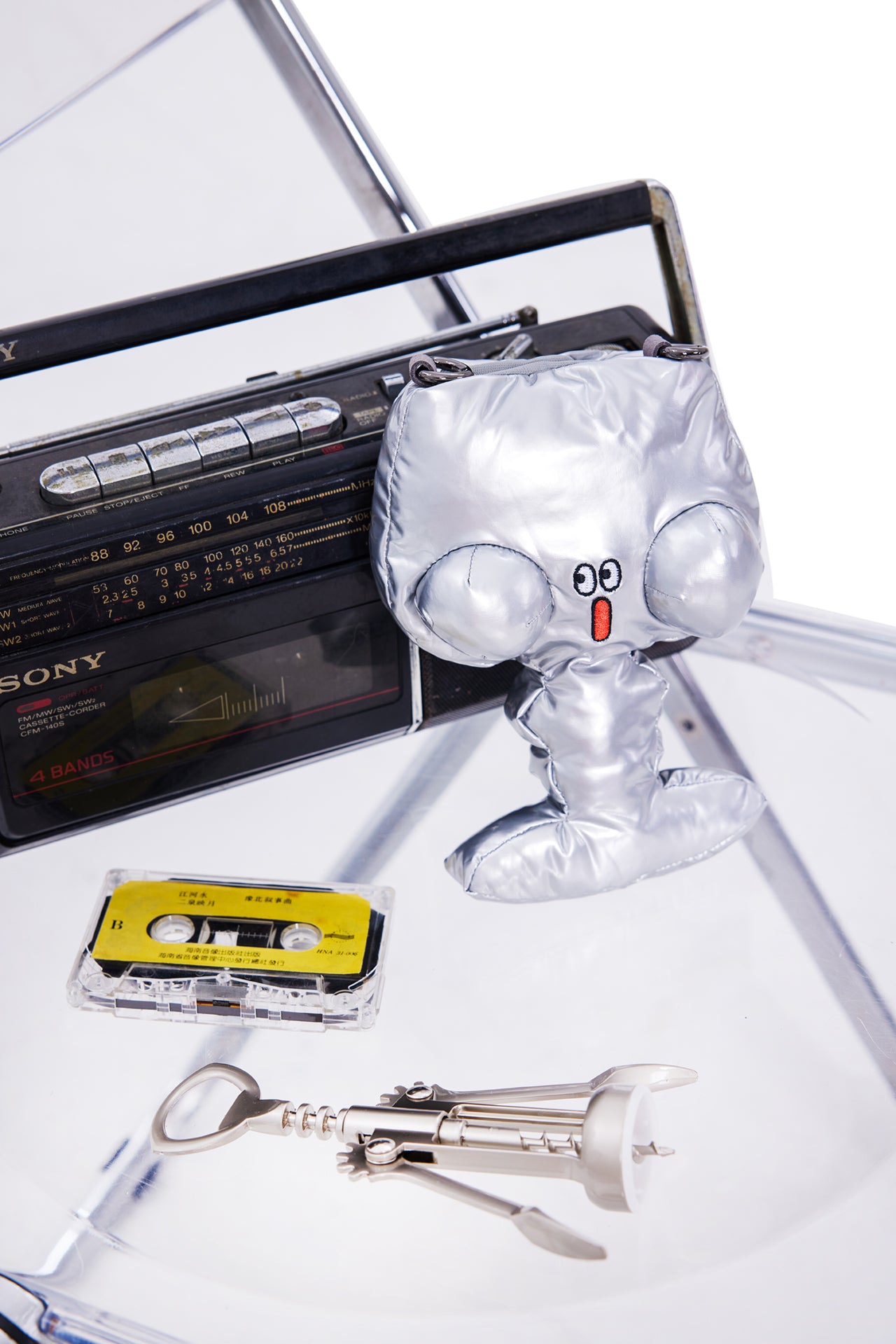LOGLOGA – Sliver Wine Glass Earphone Case