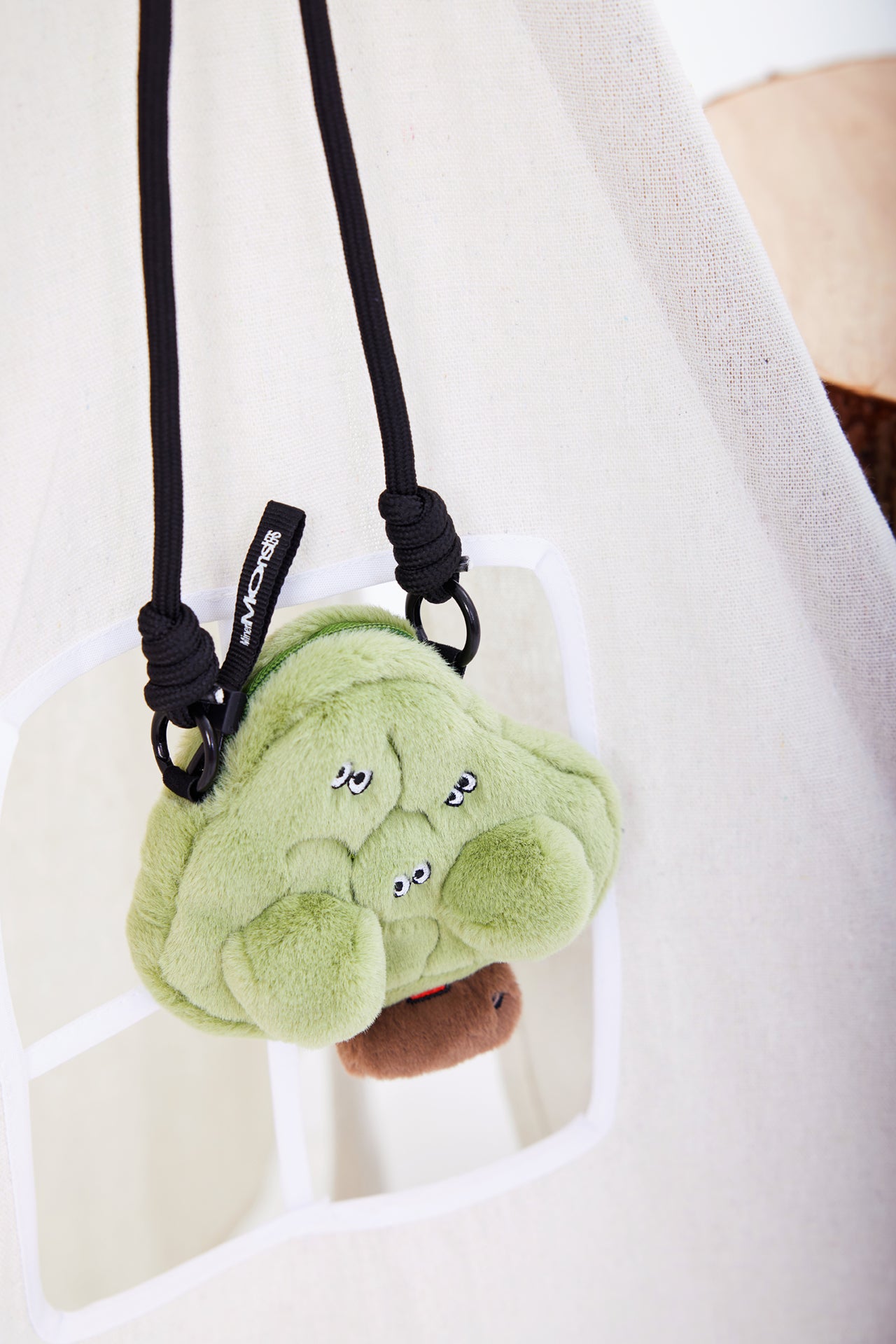 LOGALOGA Ye Laixiang (creative headphone bag) Plush