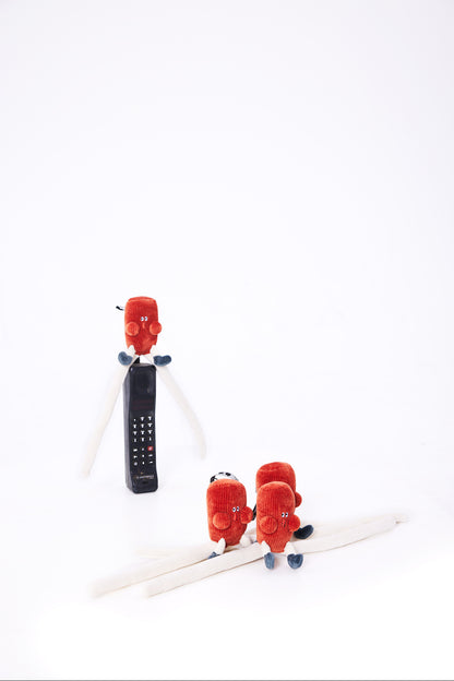 LOGLOGA – Roll-Up Chopsticks Plush keychain