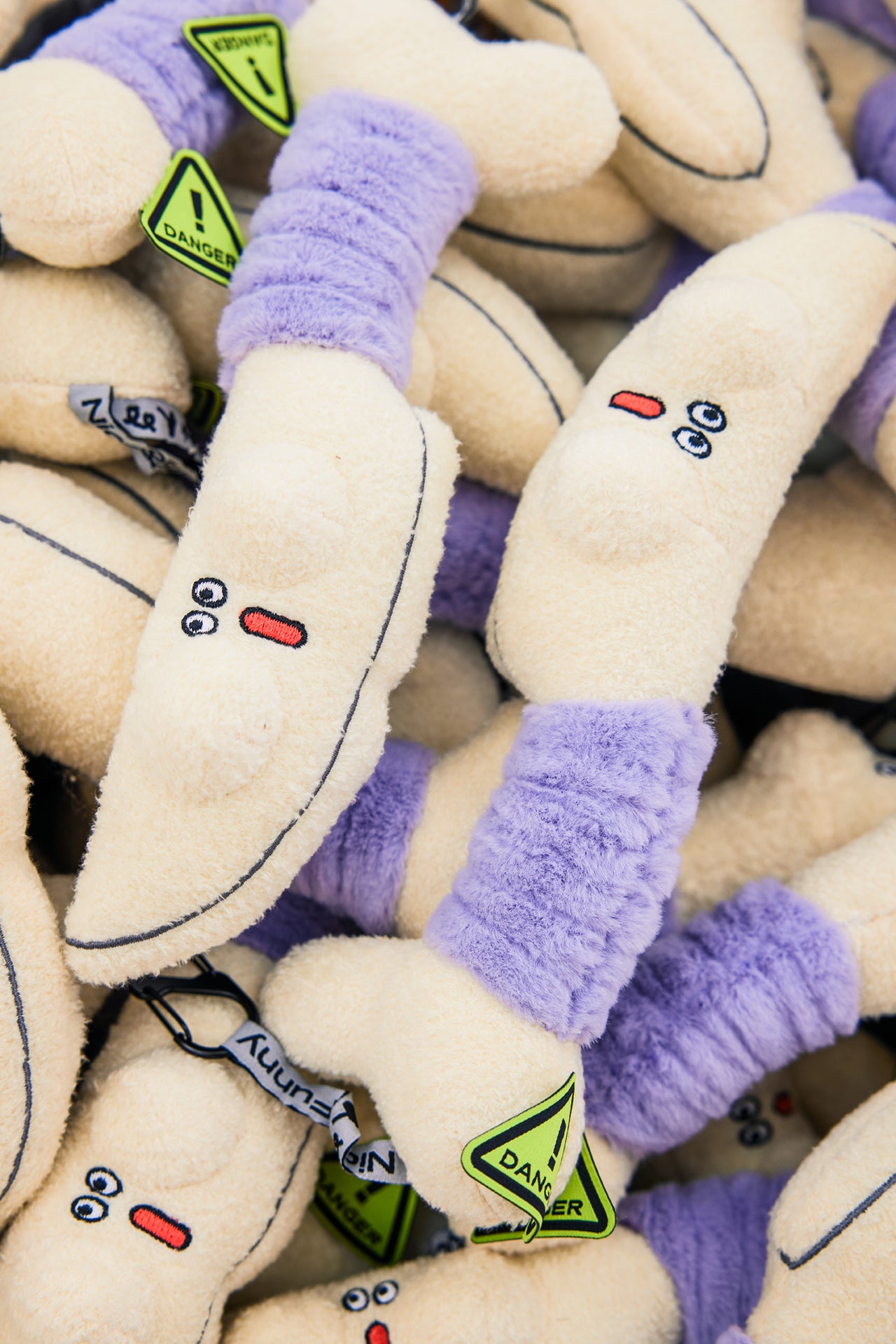 LOGALOGA Plush Dagger