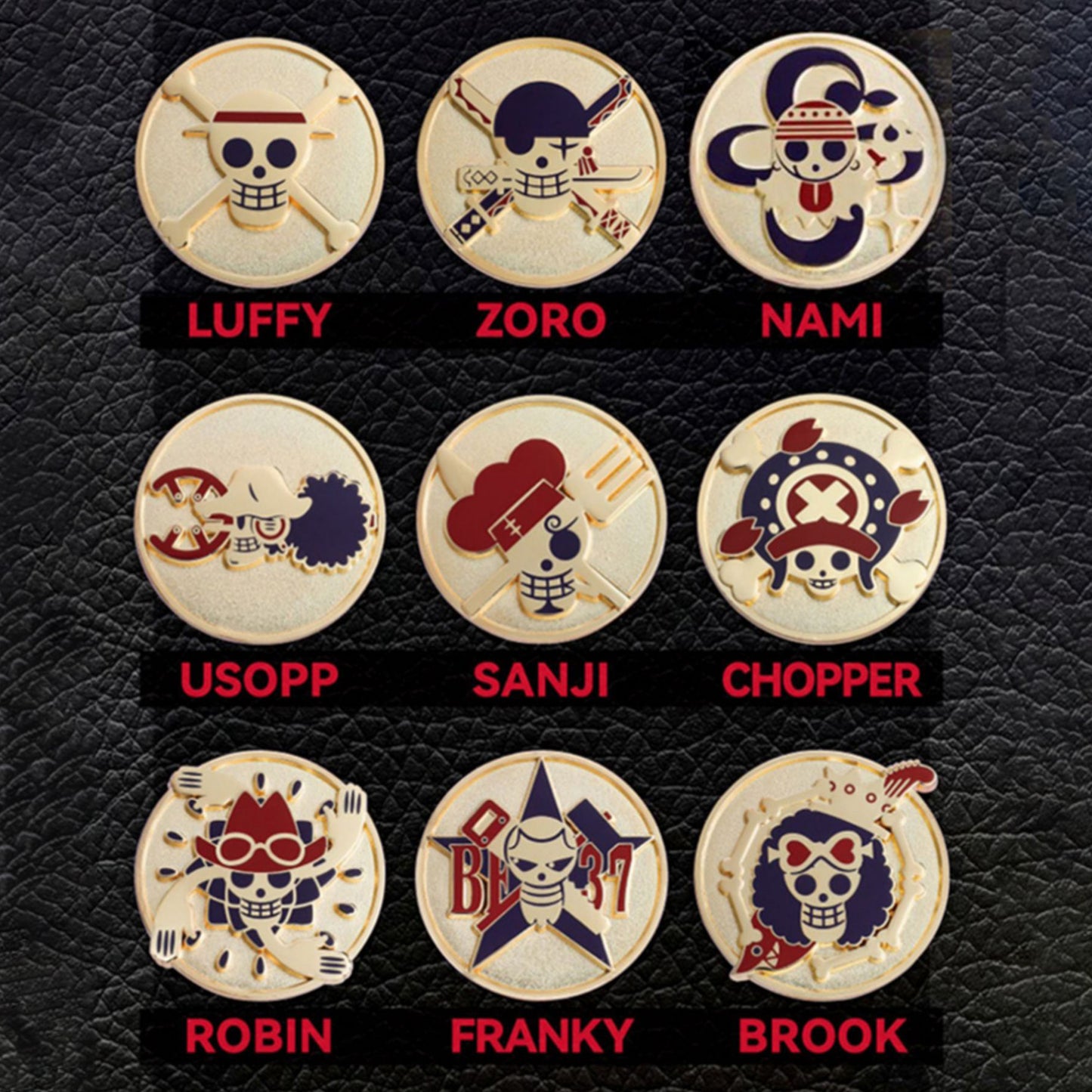 One Piece Straw Hat Pirates' Golden Skull Badge Blind Boxes